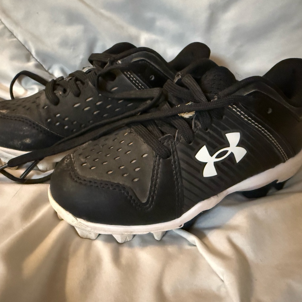 Under Armour Kids Black and White Sneakers